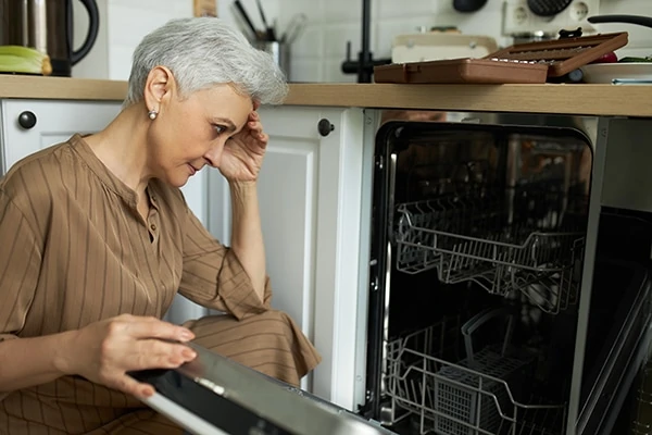 Whirlpool dishwasher leaves dishes wet