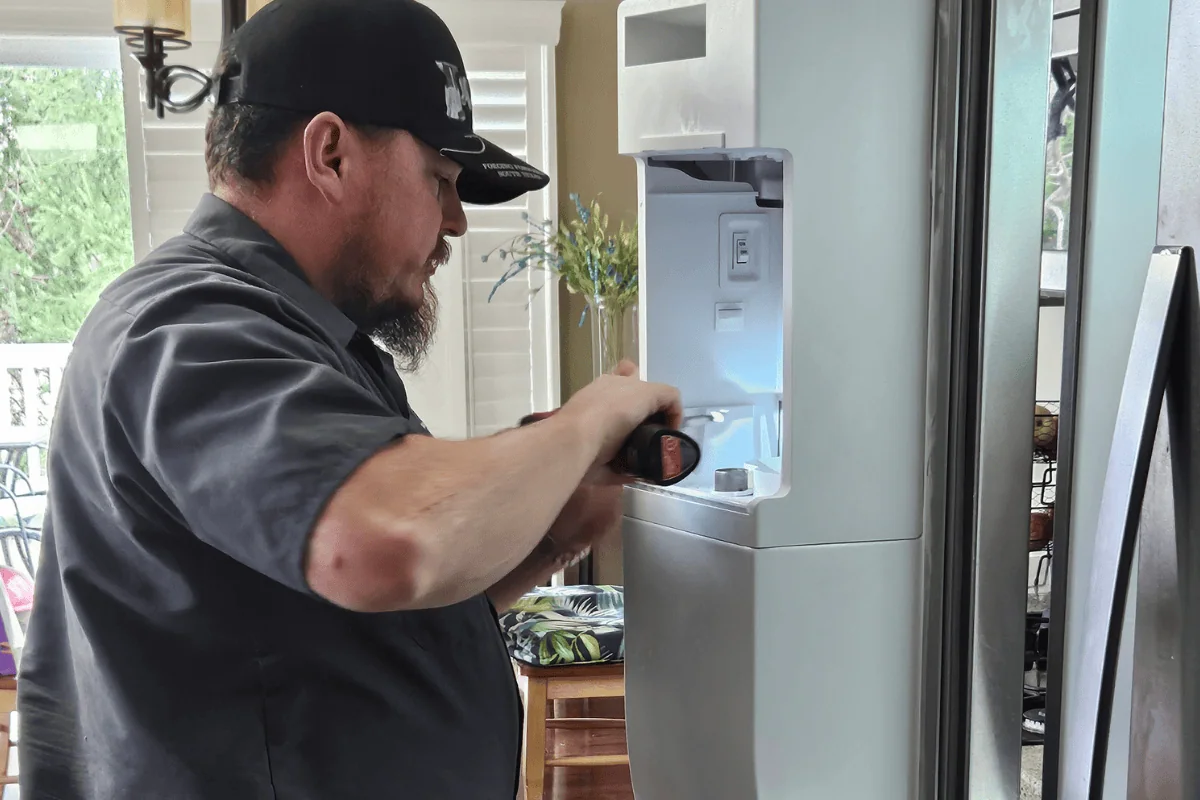 refrigerator not dispensing water